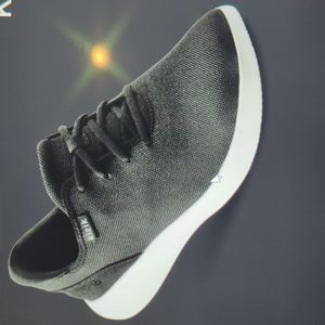 Kizik Madrid Eco-Knit Sneakers Men's 11.5 Women's 13